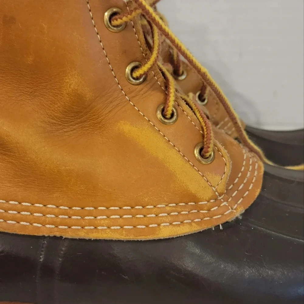 LADIES L.L. BEAN ANKLE DUCK BOOTS (sz 9).